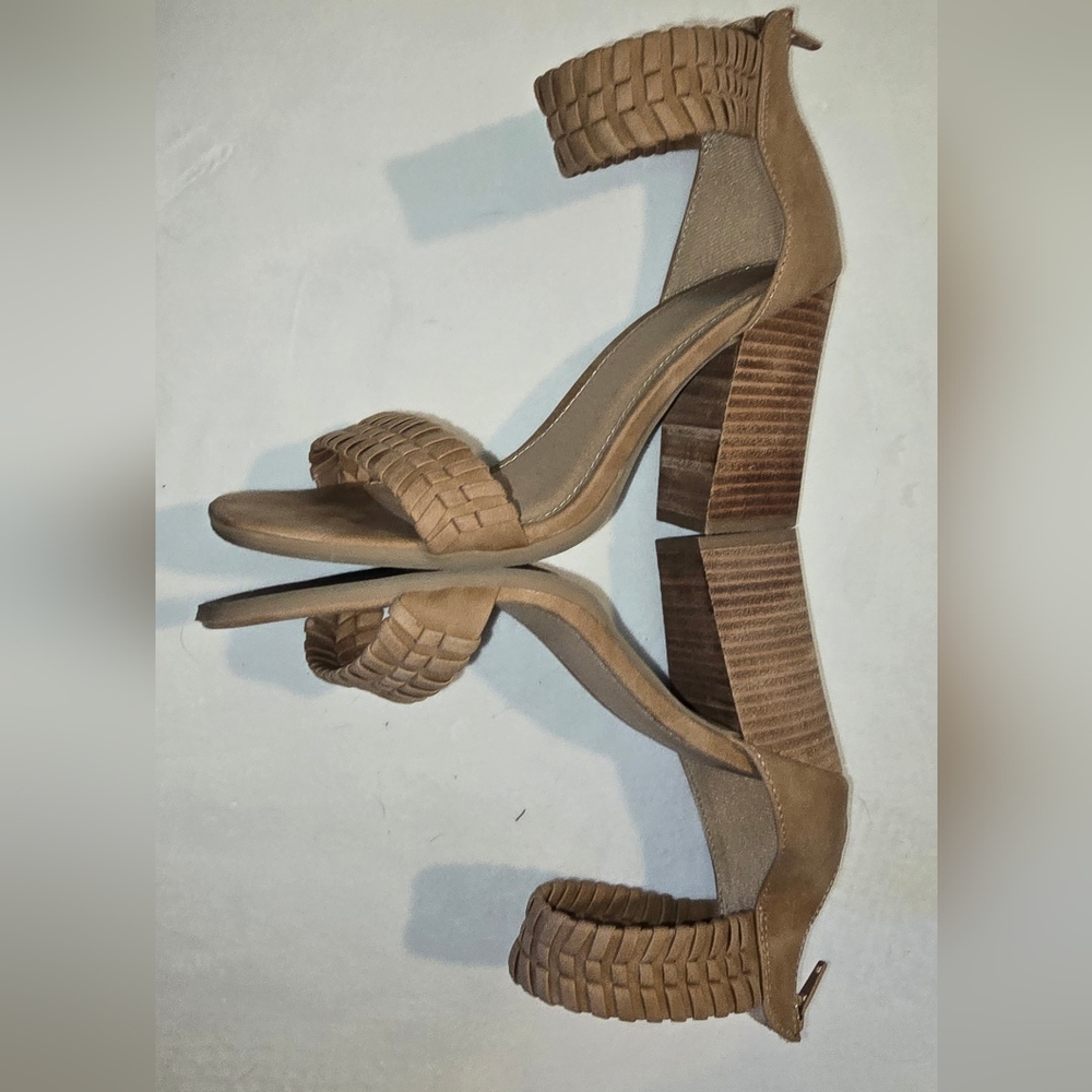 Dolce Vita Cecely Tan Braided Heels Dressy Neutral Party Evening - Picture 6 of 7